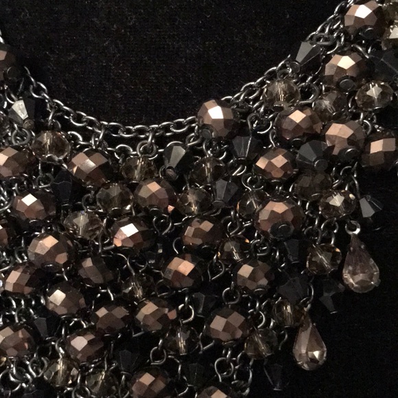 Statement necklace - Picture 2 of 3